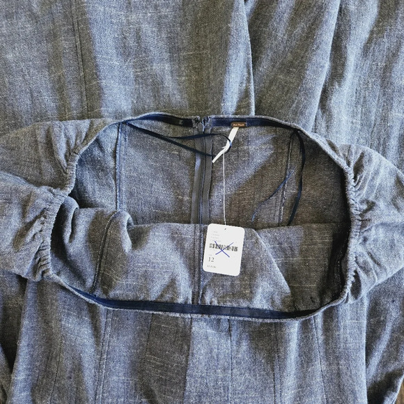 Free People Women’s Jumpsuit Rumi Blue Off The Shoulder Pleated Wide Leg Size 12 - Picture 8 of 12